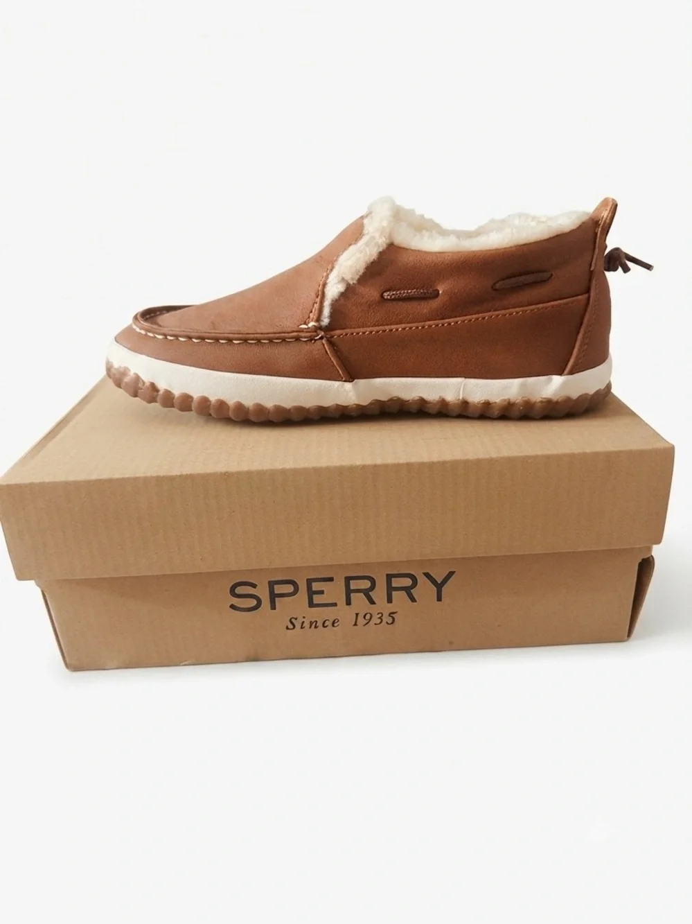 Kids Sperry Brown Leather Slip-On with Cream Shearling Lining